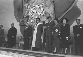 Dedication of the Weizmann Institute: (l-r) David Ben-Gurion, Dr. Chaim Weizmann, Lt. Colonel David Arnon and Dr. Vera Weizmann